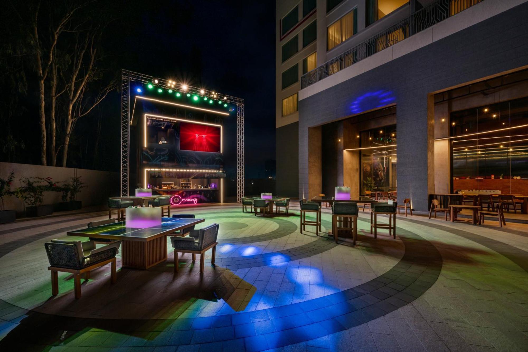 Hotel Moxy Bengaluru Airport Prestige Tech Cloud Devanahalli Exterior foto