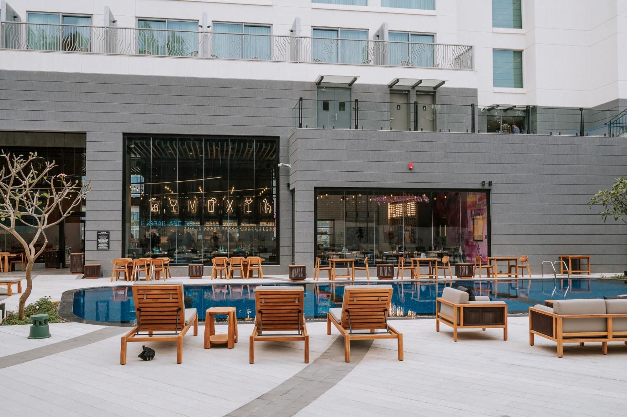 Hotel Moxy Bengaluru Airport Prestige Tech Cloud Devanahalli Exterior foto